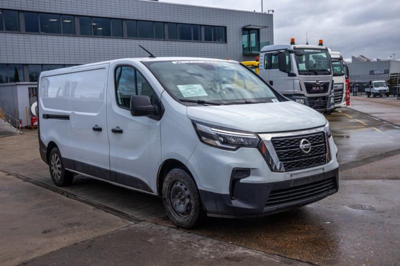 Nissan Primastar - Van kecil: gambar 2 Nissan Primastar - Van kecil: gambar 2