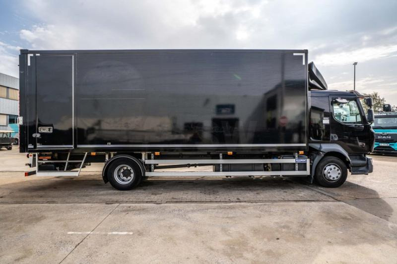 Renault D250 16T.- 36000 KM +DHOLLANDIA 2T. - Truk box: gambar 3 Renault D250 16T.- 36000 KM +DHOLLANDIA 2T. - Truk box: gambar 3