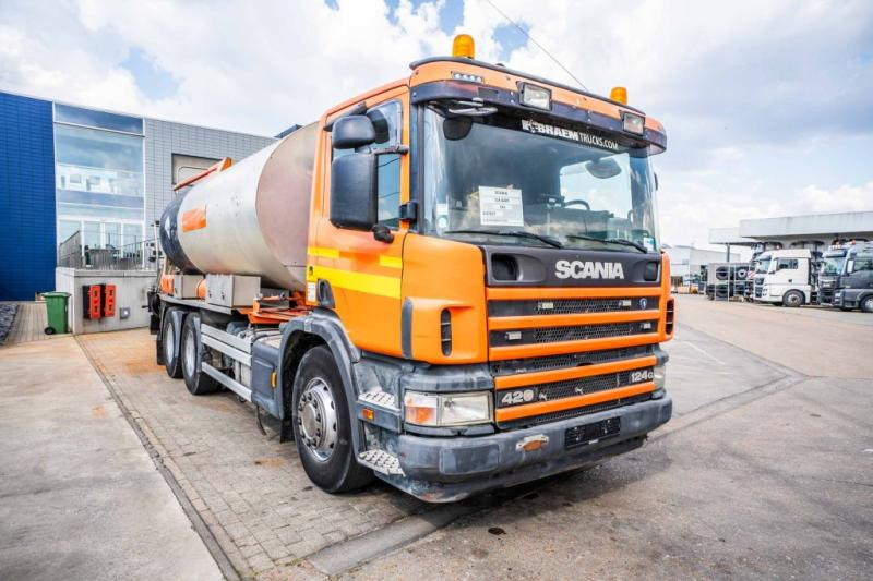 Scania SCANIA 124G420-6x4/BITUMEN/ASFALT - Truk tangki: gambar 2 Scania SCANIA 124G420-6x4/BITUMEN/ASFALT - Truk tangki: gambar 2