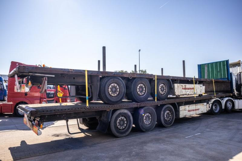 Krone SD27-PLATEAU-39000 KG MTM - Semi-trailer: gambar 3 Krone SD27-PLATEAU-39000 KG MTM - Semi-trailer: gambar 3