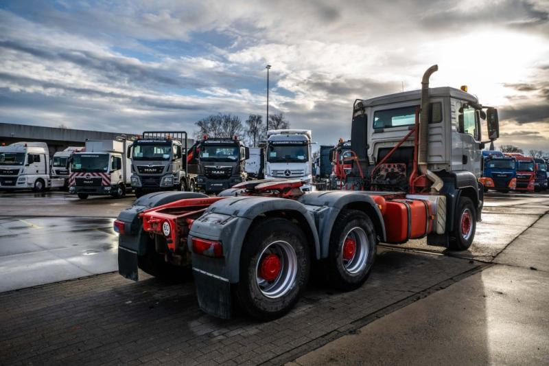 MAN TGS 33.440 BLS+ Big Axles+Manual+HYDR. - Tractor head: gambar 4 MAN TGS 33.440 BLS+ Big Axles+Manual+HYDR. - Tractor head: gambar 4