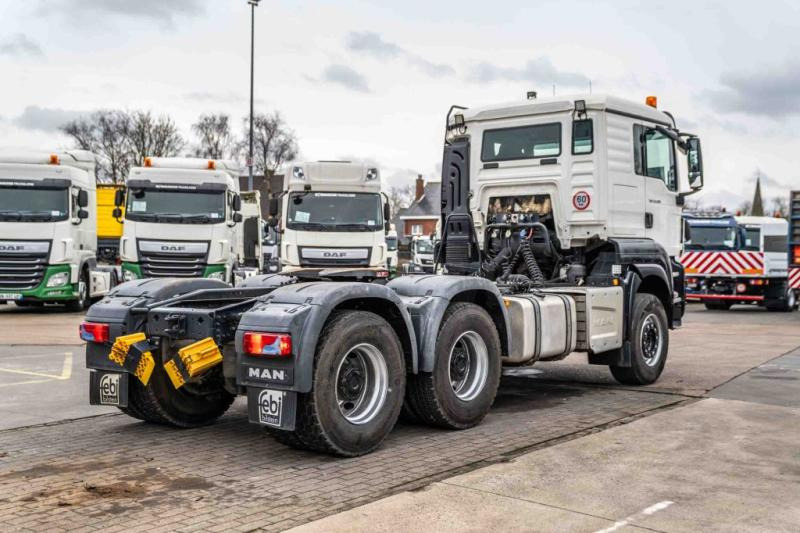 MAN TGS 33.500 BLS+BIG AXLES+KIPHYDR. - Tractor head: gambar 4 MAN TGS 33.500 BLS+BIG AXLES+KIPHYDR. - Tractor head: gambar 4