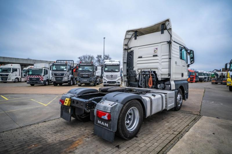 MAN TGX 18.440 XLX BLS - Tractor head: gambar 4 MAN TGX 18.440 XLX BLS - Tractor head: gambar 4