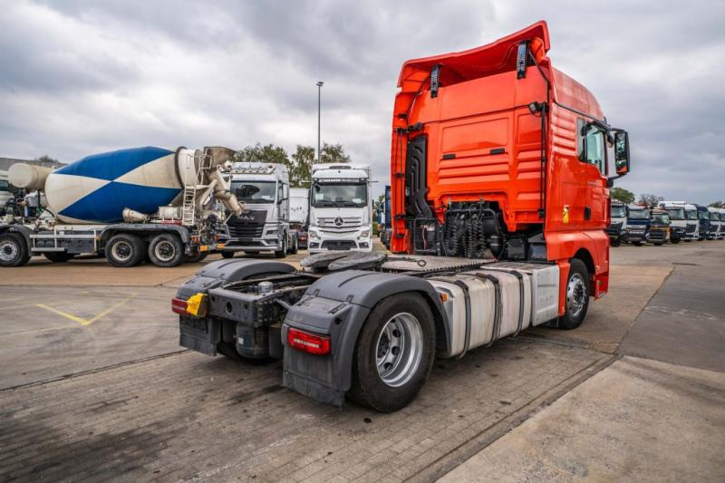 MAN TGX 18.470 XLX BLS - Tractor head: gambar 4 MAN TGX 18.470 XLX BLS - Tractor head: gambar 4