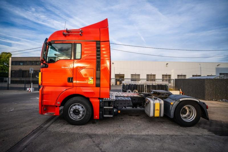 MAN TGX 18.470 XLX BLS+KIPHYDR. - Tractor head: gambar 3 MAN TGX 18.470 XLX BLS+KIPHYDR. - Tractor head: gambar 3