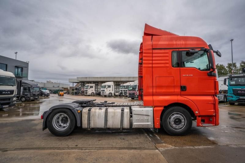 MAN TGX 18.470 XLX BLS+KIPHYDR. - Tractor head: gambar 3 MAN TGX 18.470 XLX BLS+KIPHYDR. - Tractor head: gambar 3