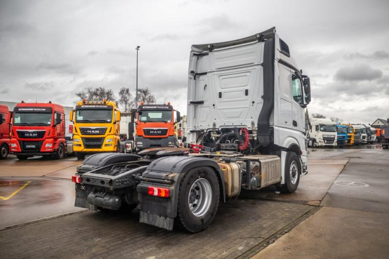 Mercedes ACTROS 1845 HAD+KIPHYDR. - Tractor head: gambar 3 Mercedes ACTROS 1845 HAD+KIPHYDR. - Tractor head: gambar 3