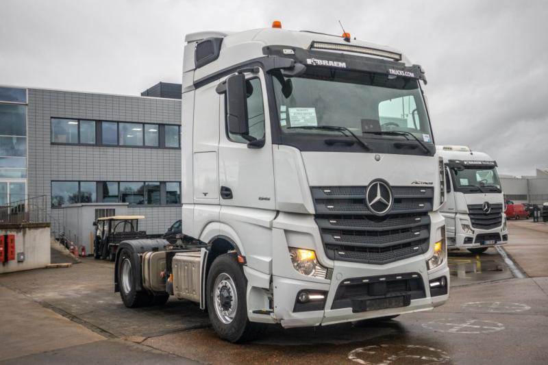Mercedes ACTROS 1845 HAD+KIPHYDR. - Tractor head: gambar 2 Mercedes ACTROS 1845 HAD+KIPHYDR. - Tractor head: gambar 2