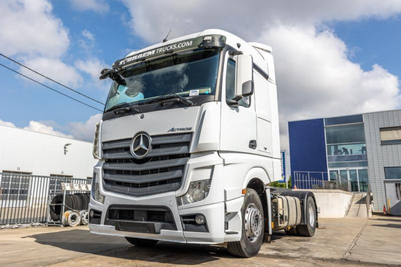 Mercedes ACTROS 1945 (1845) LS - Tractor head: gambar 2 Mercedes ACTROS 1945 (1845) LS - Tractor head: gambar 2