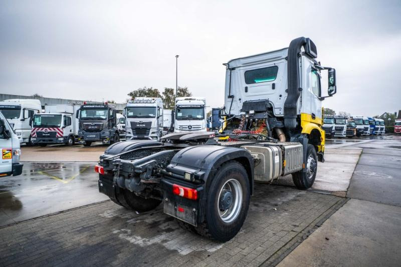 Mercedes AROCS 2045 AS (cardan) - Tractor head: gambar 4 Mercedes AROCS 2045 AS (cardan) - Tractor head: gambar 4