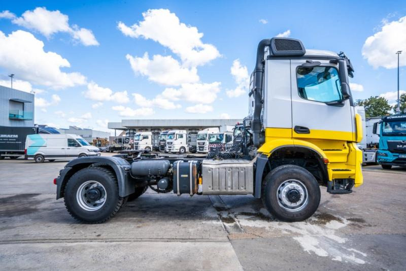 Mercedes AROCS 2045 AS (cardan) - Tractor head: gambar 3 Mercedes AROCS 2045 AS (cardan) - Tractor head: gambar 3