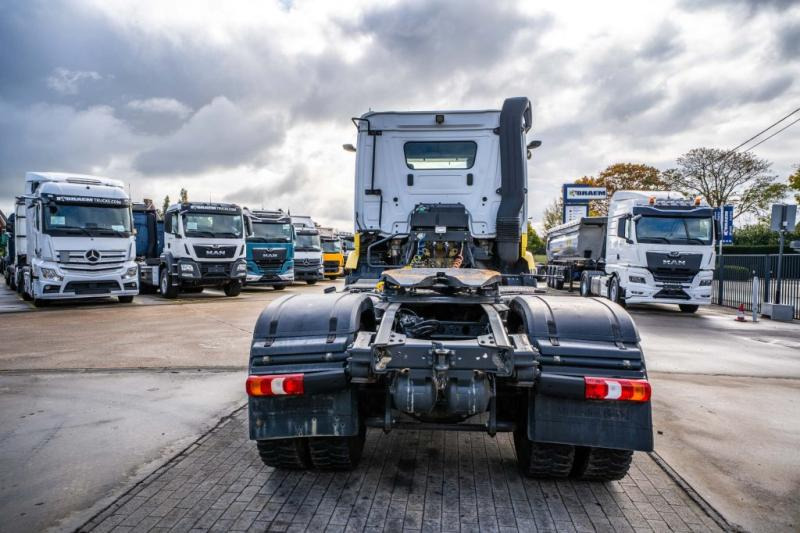 Mercedes AROCS 2045 AS (cardan ) - Tractor head: gambar 5 Mercedes AROCS 2045 AS (cardan ) - Tractor head: gambar 5