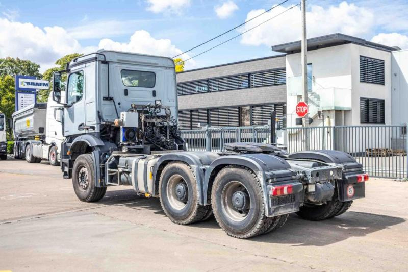 Mercedes AROCS 2648 LS - 6x4 - Tractor head: gambar 4 Mercedes AROCS 2648 LS - 6x4 - Tractor head: gambar 4