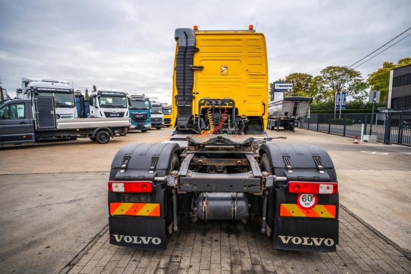 Volvo FH 400 -E5 +KIPHYDR. - Tractor head: gambar 5 Volvo FH 400 -E5 +KIPHYDR. - Tractor head: gambar 5