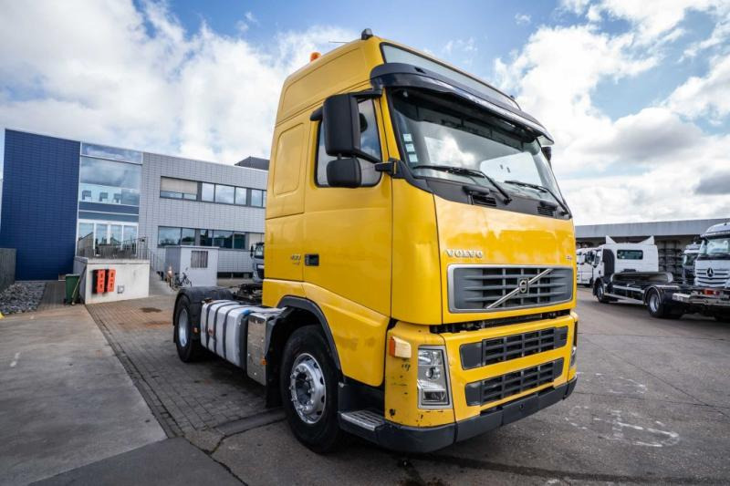 Volvo FH 400+E5+KIPHYDR. - Tractor head: gambar 2 Volvo FH 400+E5+KIPHYDR. - Tractor head: gambar 2