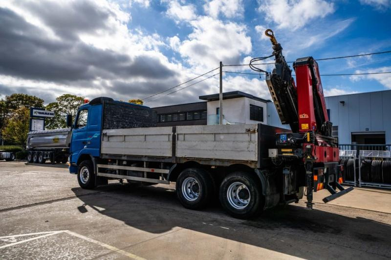 Volvo FH 12-340 - HMF 2420 K6 (2012) - Truk flatbed, Truk derek: gambar 5 Volvo FH 12-340 - HMF 2420 K6 (2012) - Truk flatbed, Truk derek: gambar 5