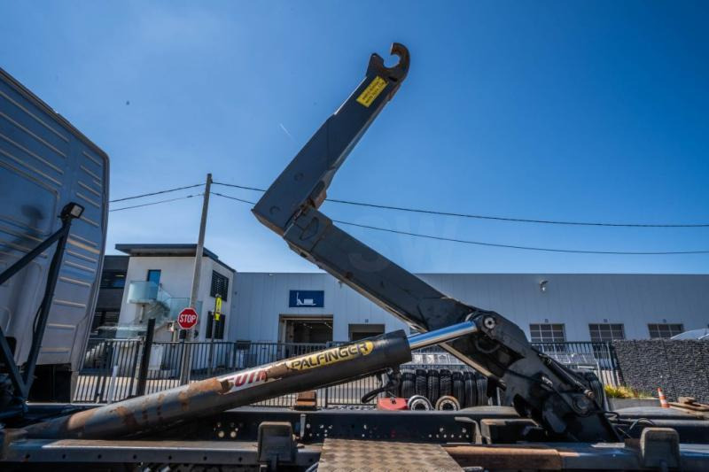 Volvo FH 480 - PALFINGER - Hook lift: gambar 2 Volvo FH 480 - PALFINGER - Hook lift: gambar 2