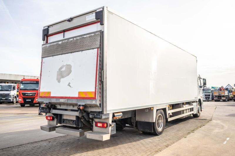 Volvo FM 340 - THERMOKING T1000 - Truk berpendingin: gambar 5 Volvo FM 340 - THERMOKING T1000 - Truk berpendingin: gambar 5