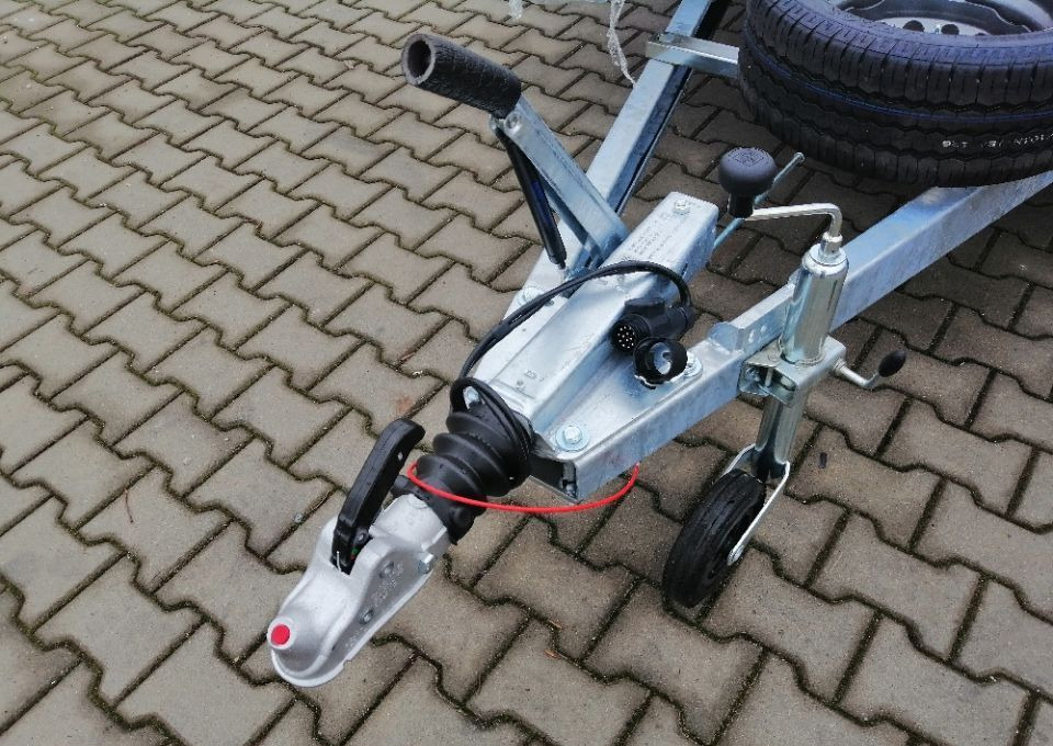 Trailer autotransporter baru Besttrailers BOARD z relingiem (Atlas z relingiem): gambar 10