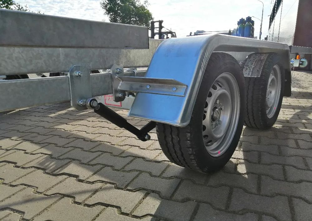 Besttrailers TINY HOUSE (Domki mobilne) 7,2x2,45 m DMC 3500 kg, 2 osie, 13", 4 podpory - Trailer sasis: gambar 5 Besttrailers TINY HOUSE (Domki mobilne) 7,2x2,45 m DMC 3500 kg, 2 osie, 13", 4 podpory - Trailer sasis: gambar 5