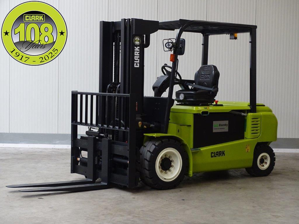 Clark GEX50 - Forklift listrik: gambar 1 Clark GEX50 - Forklift listrik: gambar 1