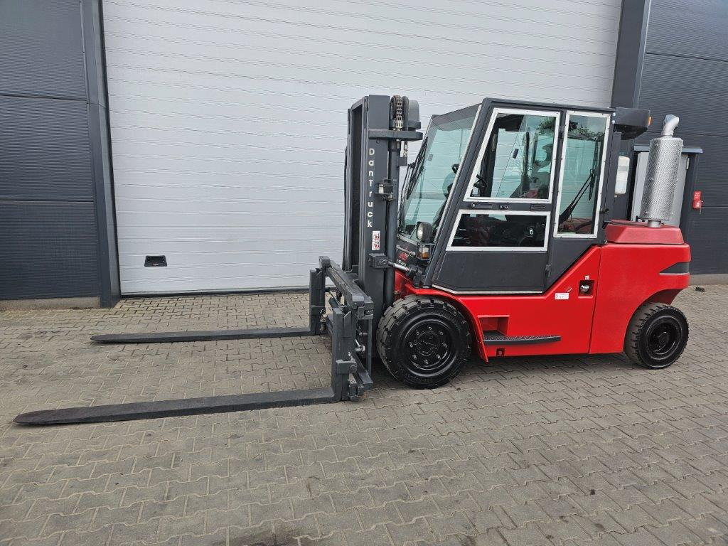 Dan Truck 8450DG Container-Indoor-Stapler -TRIPLEX - Forklift diesel: gambar 3 Dan Truck 8450DG Container-Indoor-Stapler -TRIPLEX - Forklift diesel: gambar 3