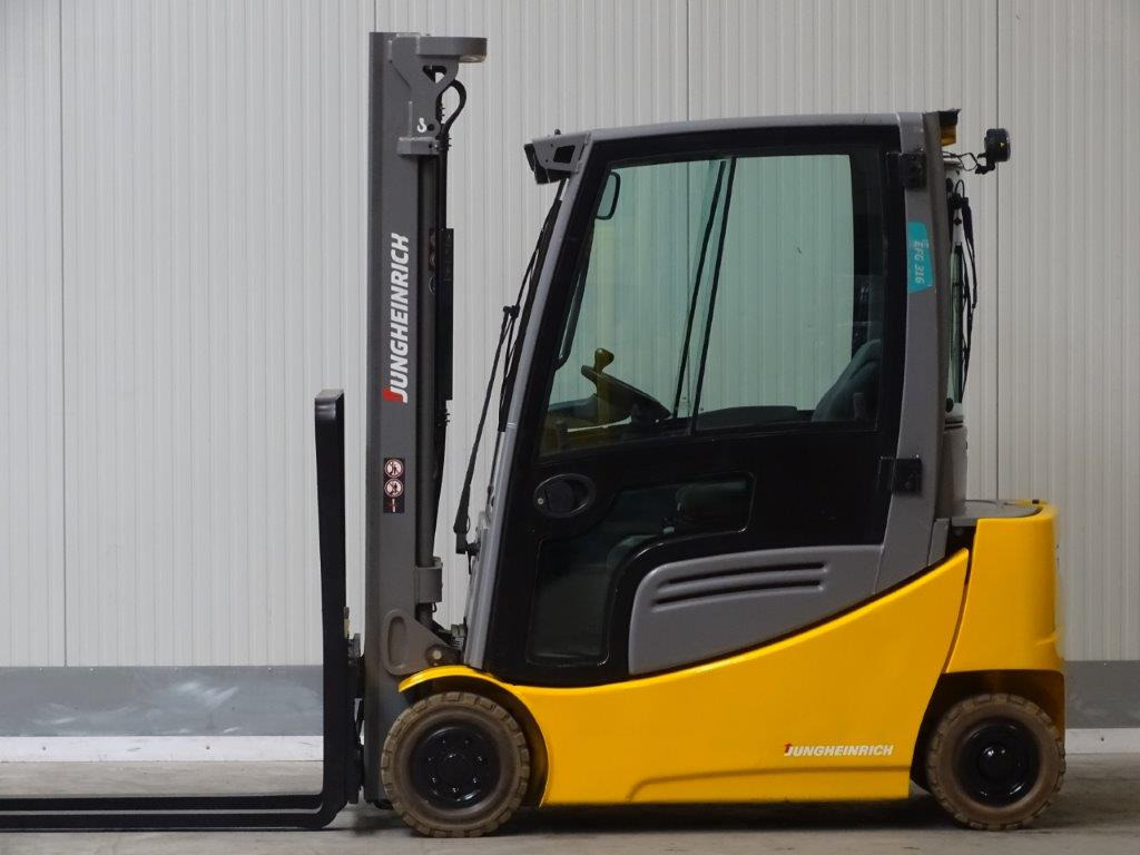 Jungheinrich EFG316 - Batterie 2024 - Forklift listrik: gambar 3 Jungheinrich EFG316 - Batterie 2024 - Forklift listrik: gambar 3