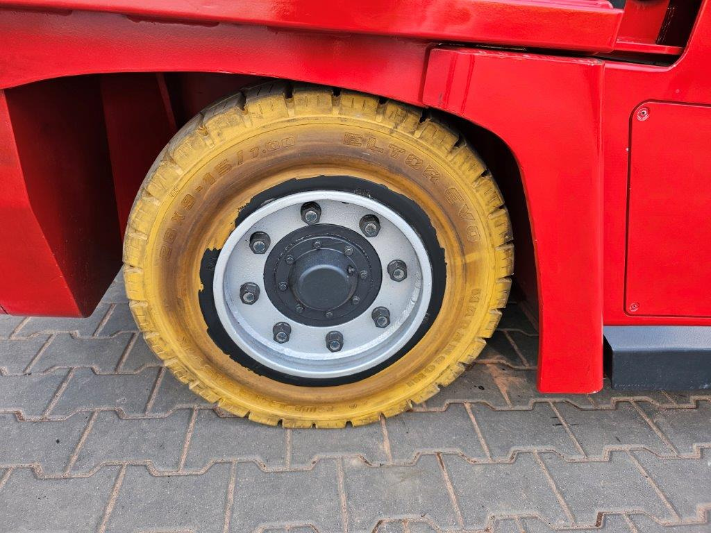 Kalmar ECF70-6C - Forklift listrik: gambar 2 Kalmar ECF70-6C - Forklift listrik: gambar 2