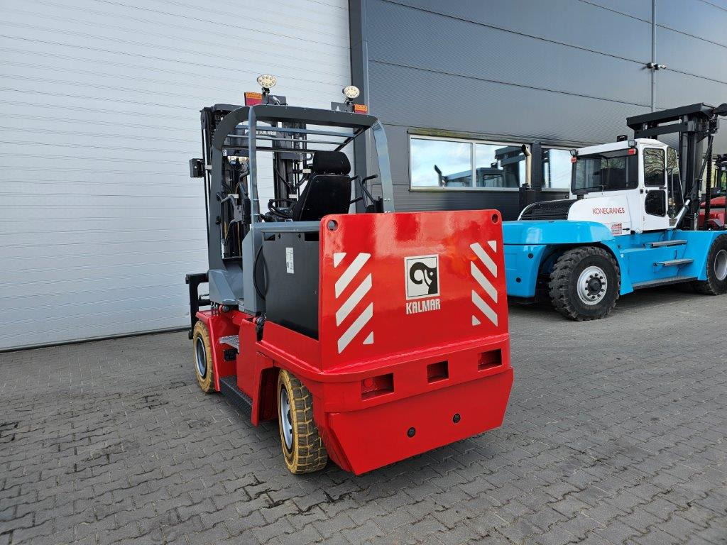Kalmar ECF70-6C Kompaktstapler - Forklift listrik: gambar 4 Kalmar ECF70-6C Kompaktstapler - Forklift listrik: gambar 4