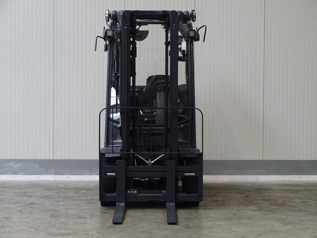 Linde H25D-01 - Forklift diesel: gambar 4 Linde H25D-01 - Forklift diesel: gambar 4