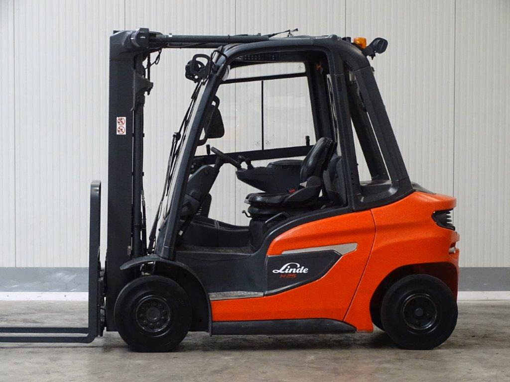 Linde H25D-01 - Forklift diesel: gambar 3 Linde H25D-01 - Forklift diesel: gambar 3