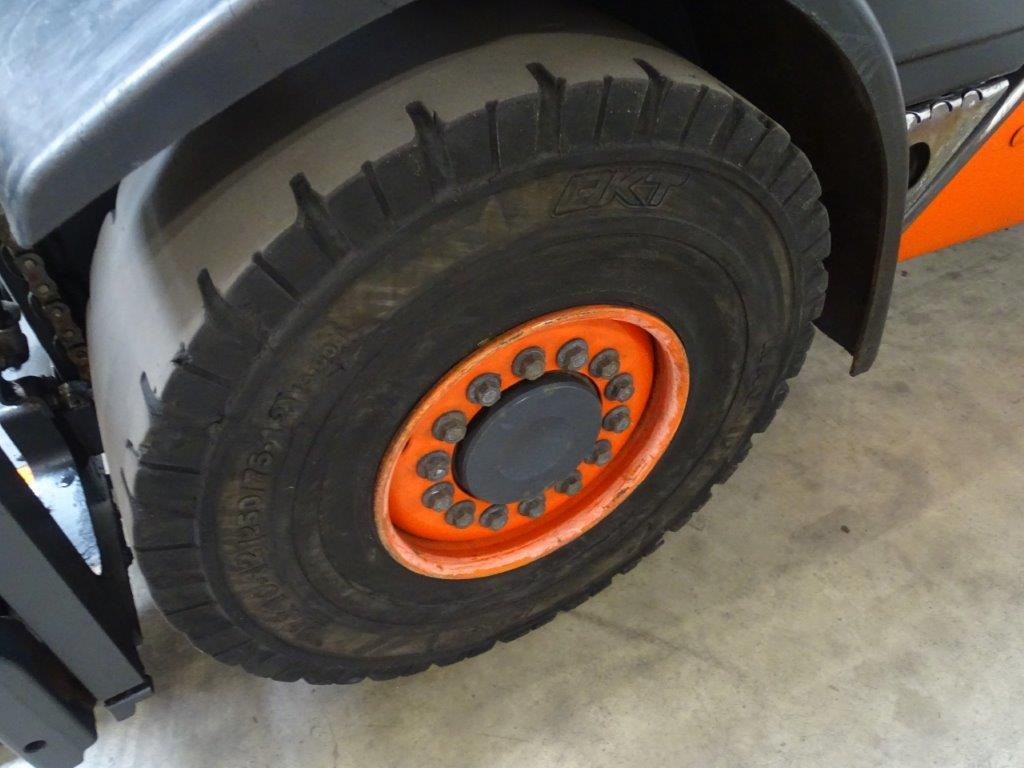 Linde H35D - Forklift diesel: gambar 2 Linde H35D - Forklift diesel: gambar 2