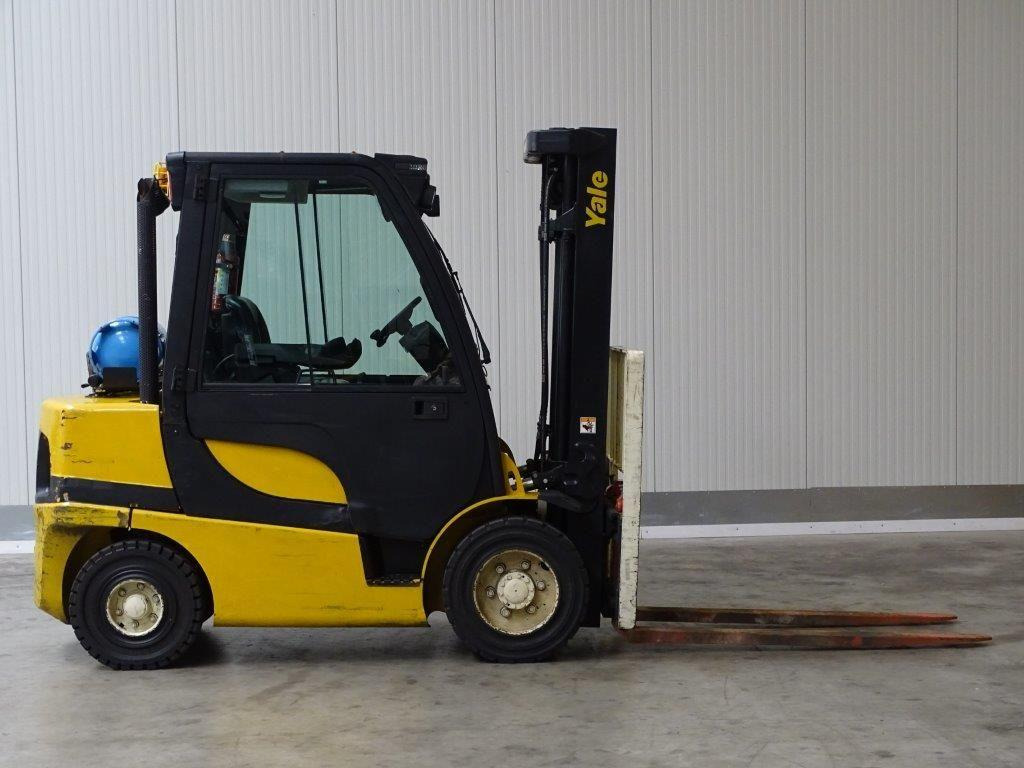 Yale GLP30VX - TRIPLEX - Forklift: gambar 2 Yale GLP30VX - TRIPLEX - Forklift: gambar 2