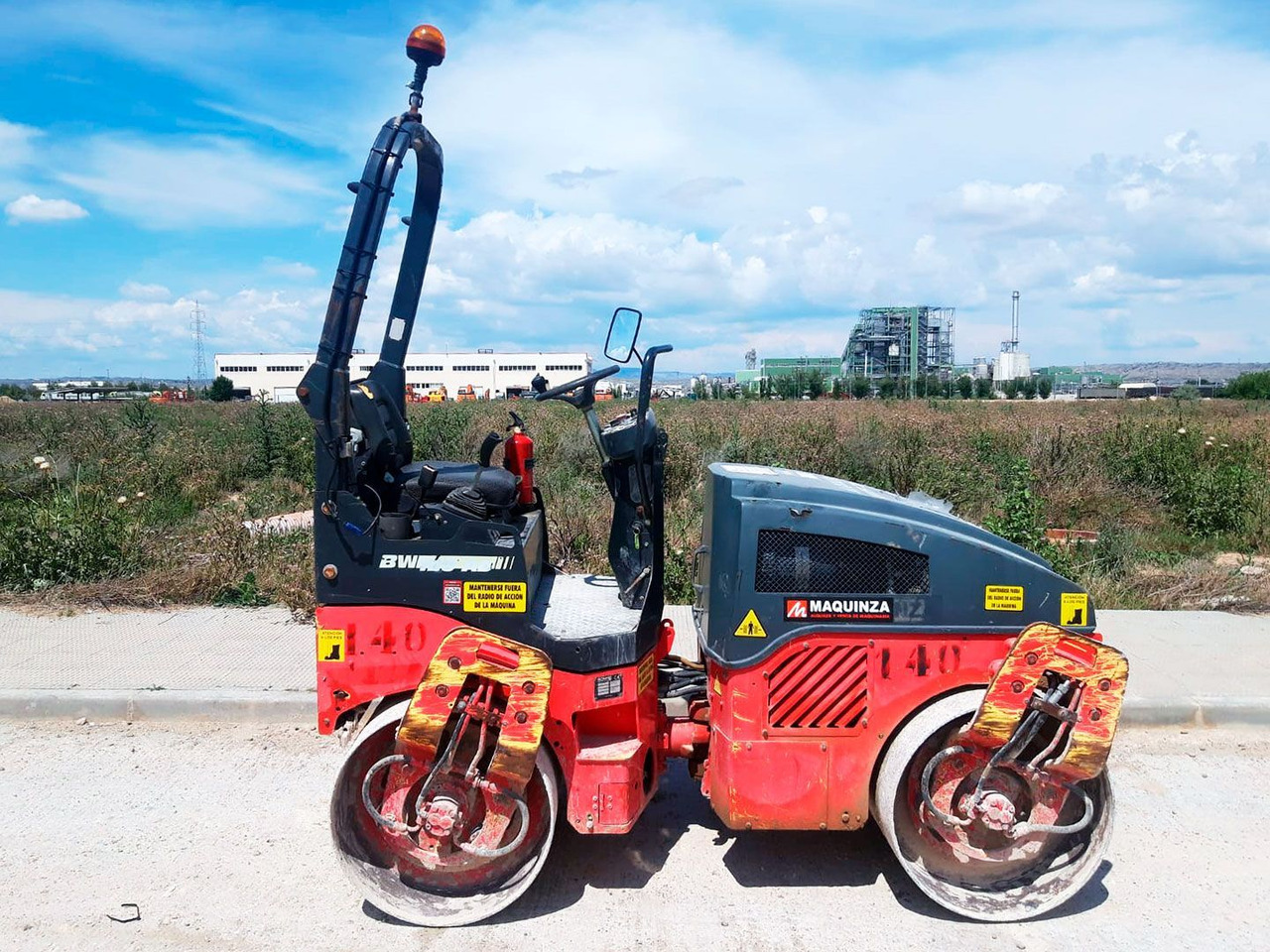 BOMAG BW120AD4 - Roller mini: gambar 1 BOMAG BW120AD4 - Roller mini: gambar 1