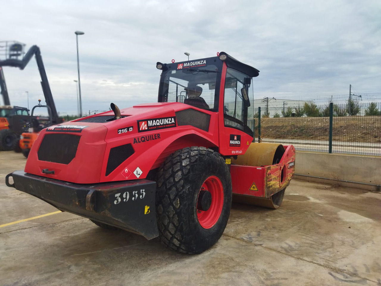 BOMAG BW216D5 - Pemadat: gambar 2 BOMAG BW216D5 - Pemadat: gambar 2