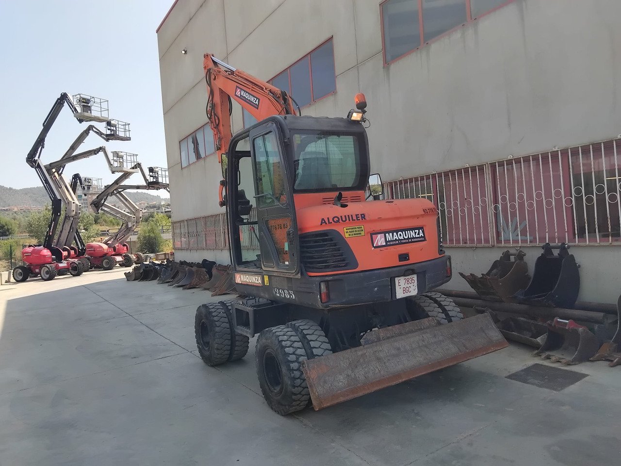 DOOSAN DX55W - Ekskavator mini: gambar 3 DOOSAN DX55W - Ekskavator mini: gambar 3