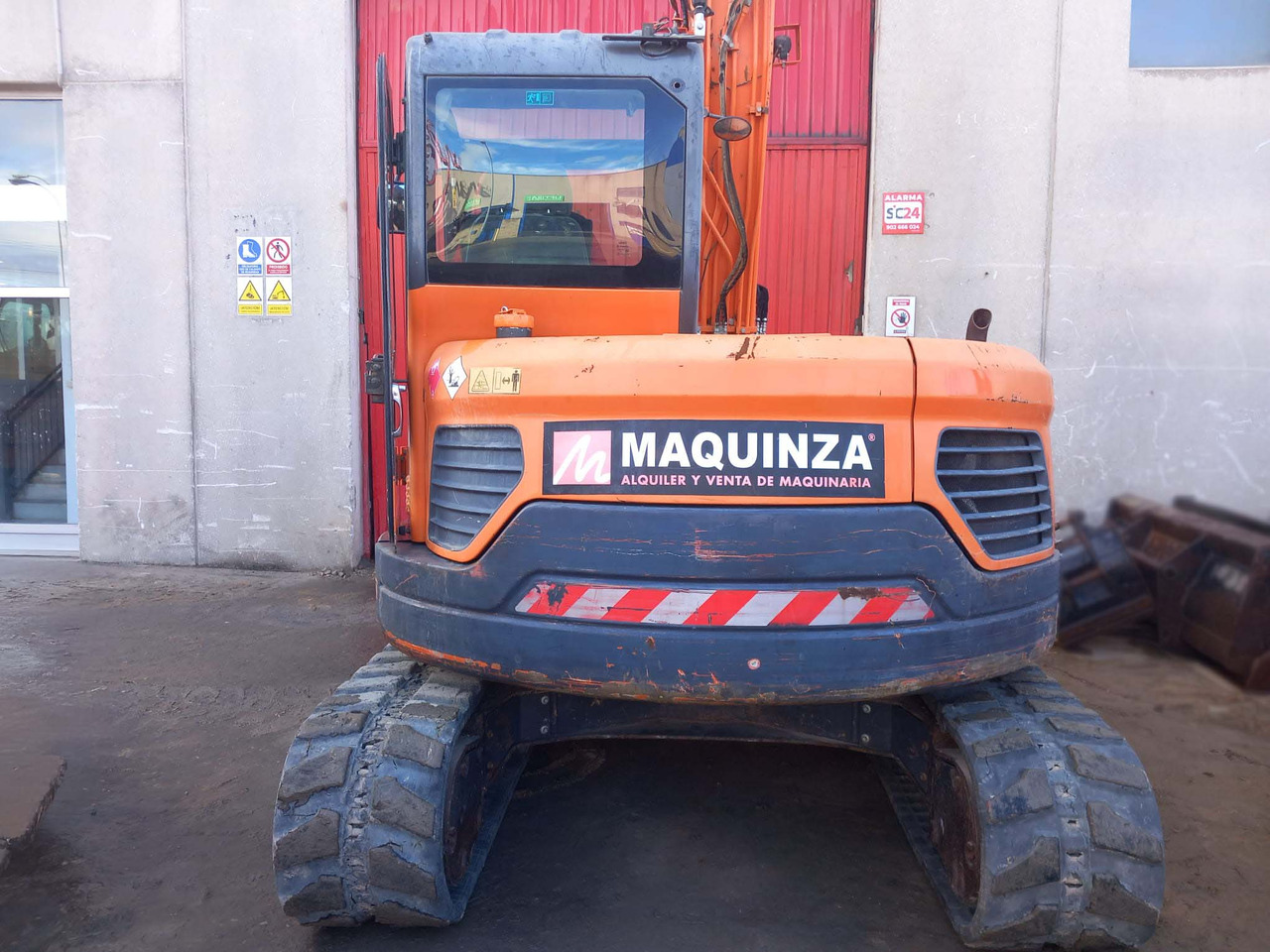 DOOSAN DX85R-3 - Ekskavator mini: gambar 3 DOOSAN DX85R-3 - Ekskavator mini: gambar 3