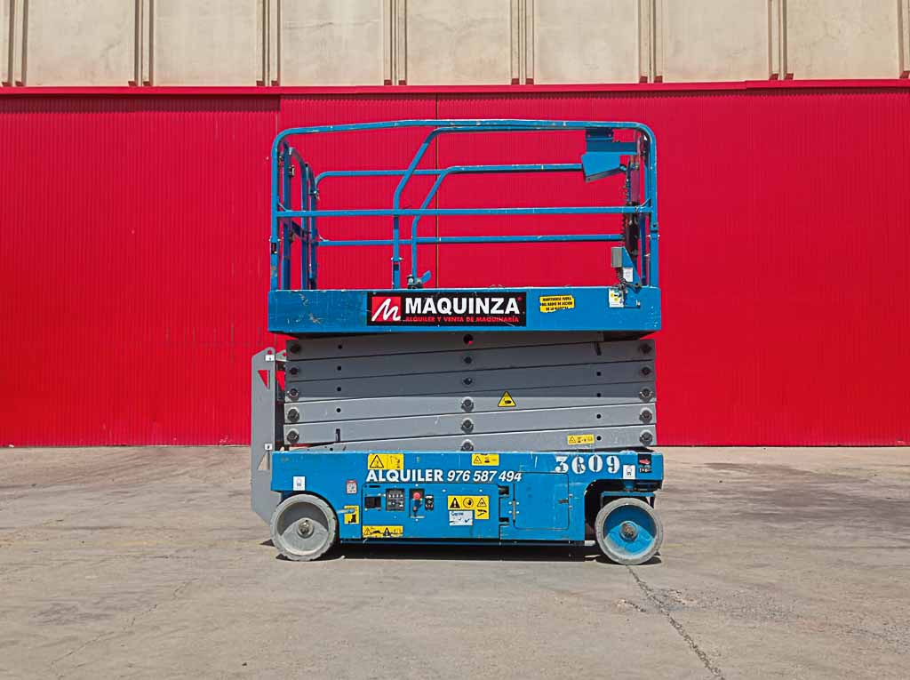 GENIE GS4047 - Scissor lifts: gambar 1 GENIE GS4047 - Scissor lifts: gambar 1