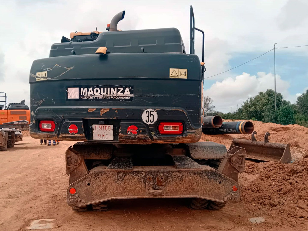 HYUNDAI HW180 - Ekskavator roda: gambar 5 HYUNDAI HW180 - Ekskavator roda: gambar 5