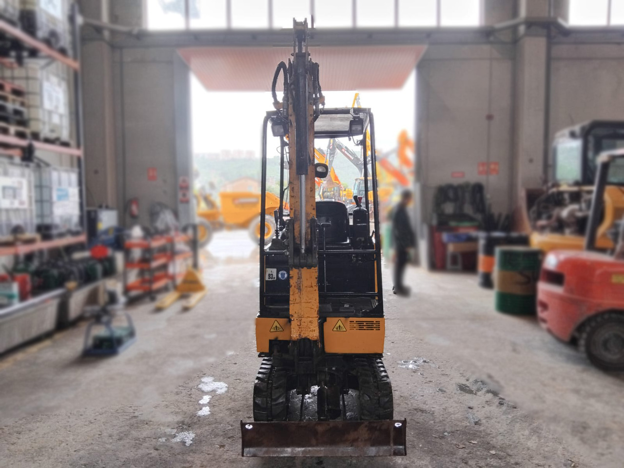 Leasing  JCB 15C JCB 15C: gambar 8