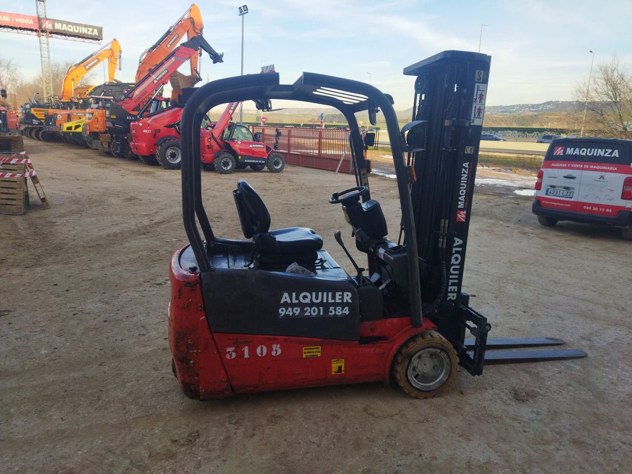 MANITOU ME320 - Forklift listrik: gambar 4 MANITOU ME320 - Forklift listrik: gambar 4