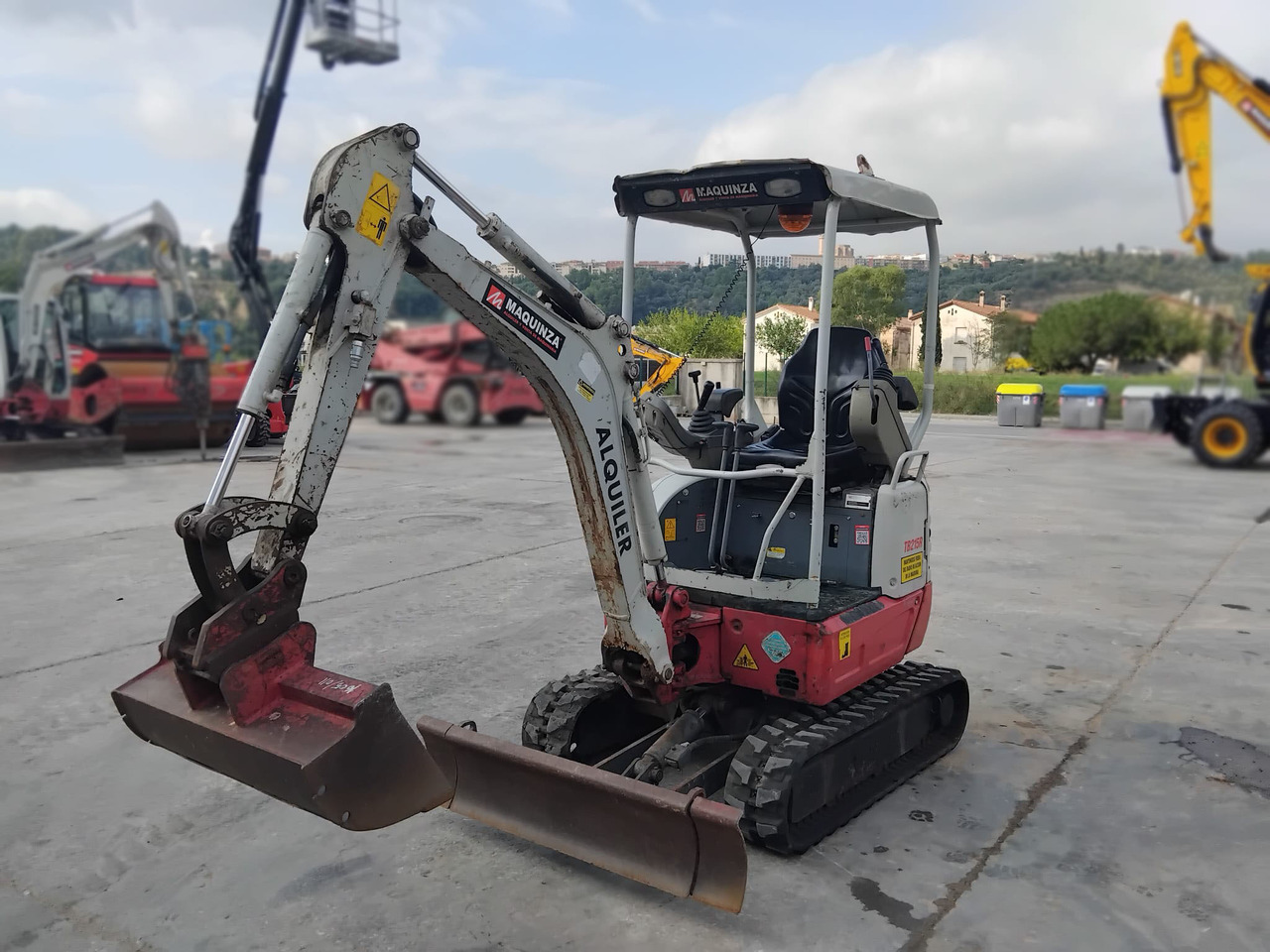 TAKEUCHI TB215R EASY - Ekskavator mini: gambar 5 TAKEUCHI TB215R EASY - Ekskavator mini: gambar 5