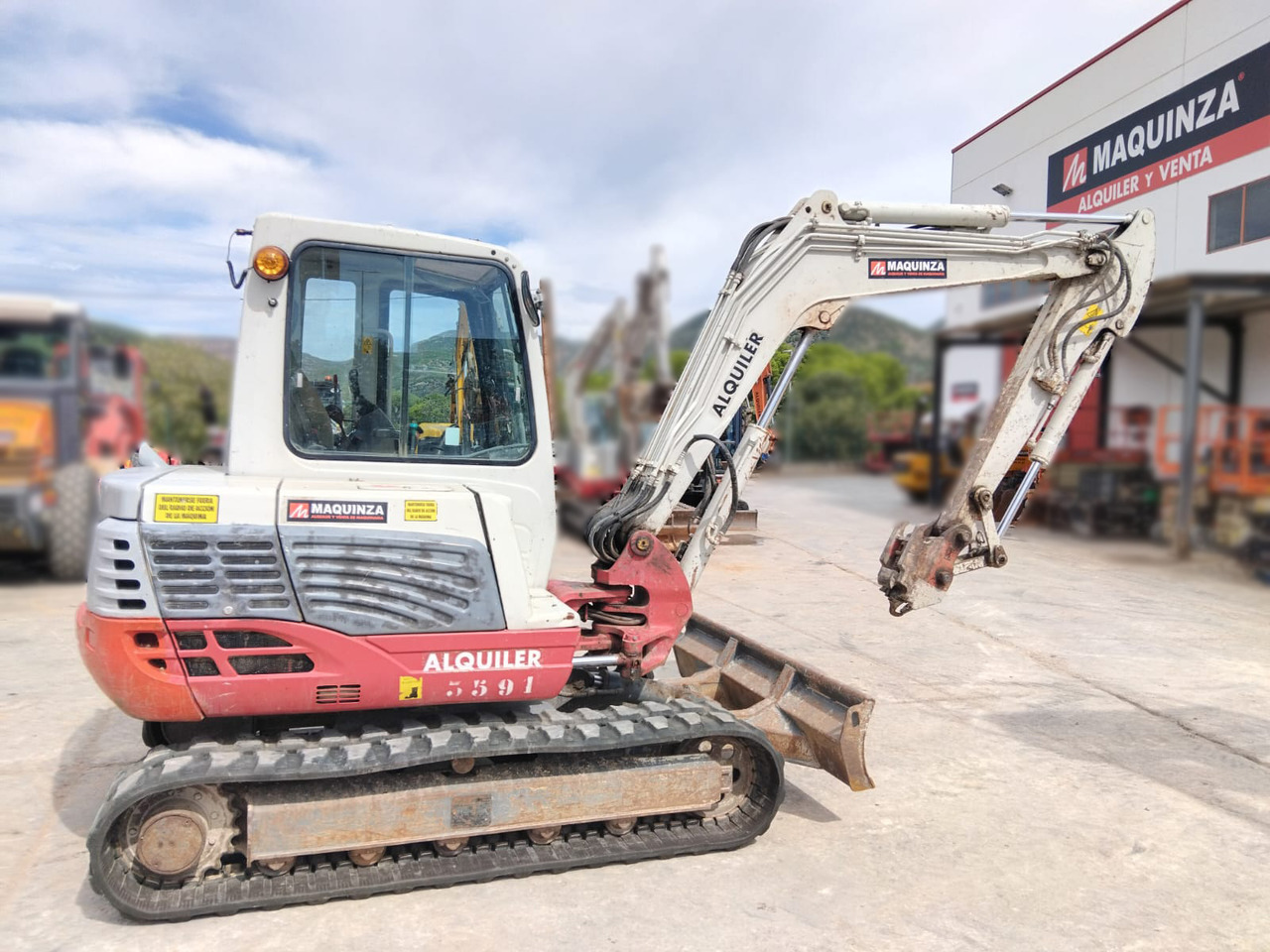 TAKEUCHI TB250 - Ekskavator mini: gambar 5 TAKEUCHI TB250 - Ekskavator mini: gambar 5