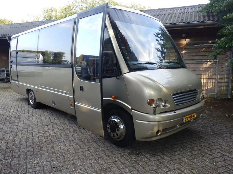 Mercedes-Benz 814 D Touringcar / 26 persoons 814 D Touringcar / 26 persoons Bladgeveerd / Manual - Mobil: gambar 2 Mercedes-Benz 814 D Touringcar / 26 persoons 814 D Touringcar / 26 persoons Bladgeveerd / Manual - Mobil: gambar 2