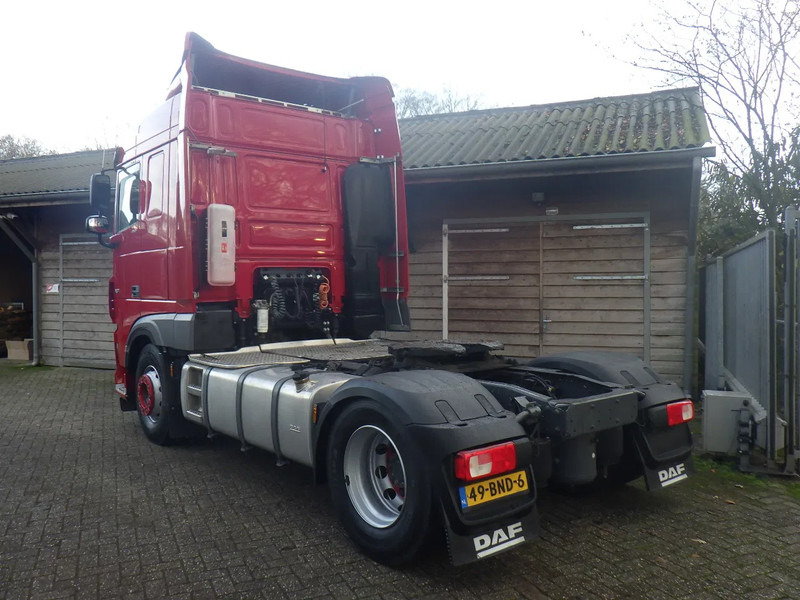 DAF XF 450 Smart Tacho 2 / 8 Tons vooras - Tractor head: gambar 4 DAF XF 450 Smart Tacho 2 / 8 Tons vooras - Tractor head: gambar 4