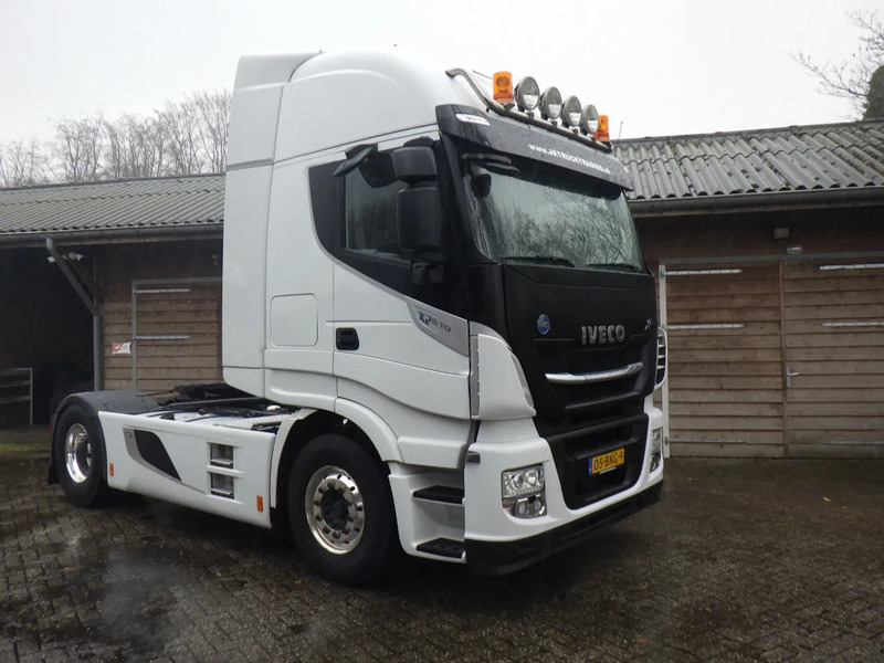 Iveco Stralis 510 XP / Intarder / Nr 20 Edicion Limitada Pegaso / Alcoa / Dutch documents - Tractor head: gambar 2 Iveco Stralis 510 XP / Intarder / Nr 20 Edicion Limitada Pegaso / Alcoa / Dutch documents - Tractor head: gambar 2