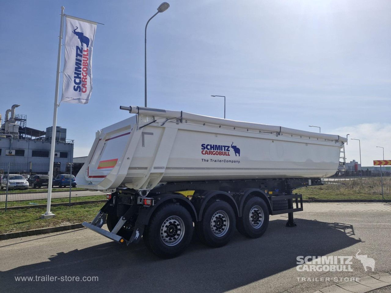 SCHMITZ Tipper Steel half pipe body 28m³ - Semi-trailer jungkit: gambar 4 SCHMITZ Tipper Steel half pipe body 28m³ - Semi-trailer jungkit: gambar 4