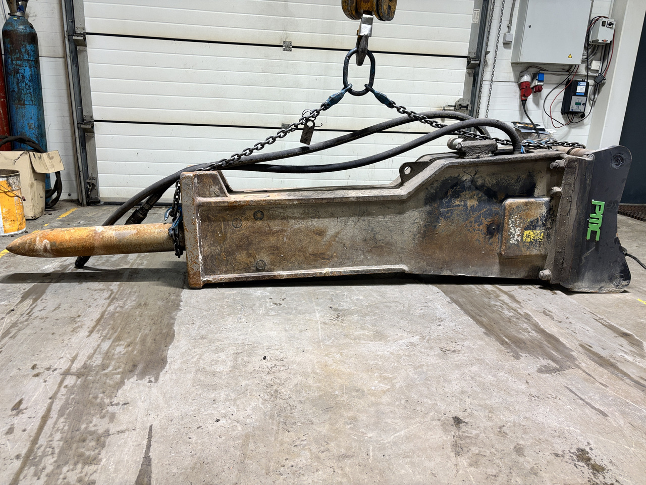 Atlas Copco MB1700 - Palu hidrolik: gambar 1 Atlas Copco MB1700 - Palu hidrolik: gambar 1