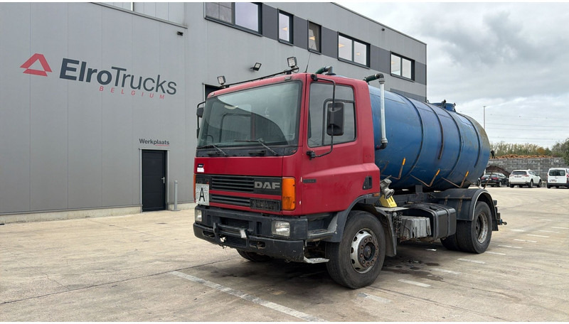DAF 75 ATI 270 (10500 L / MANUAL PUMP / MANUAL GEARBOX / STEEL SUSP. / LAMES / POMPE MANUELLE) - Truk vakum: gambar 1 DAF 75 ATI 270 (10500 L / MANUAL PUMP / MANUAL GEARBOX / STEEL SUSP. / LAMES / POMPE MANUELLE) - Truk vakum: gambar 1