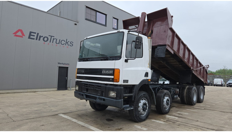 DAF 85 CF 340 (EURO 2 / MANUAL PUMP / STEEL SUSP. / POSSIBLE AS CHASSIS / 8X4) - Truk jungkit: gambar 1 DAF 85 CF 340 (EURO 2 / MANUAL PUMP / STEEL SUSP. / POSSIBLE AS CHASSIS / 8X4) - Truk jungkit: gambar 1